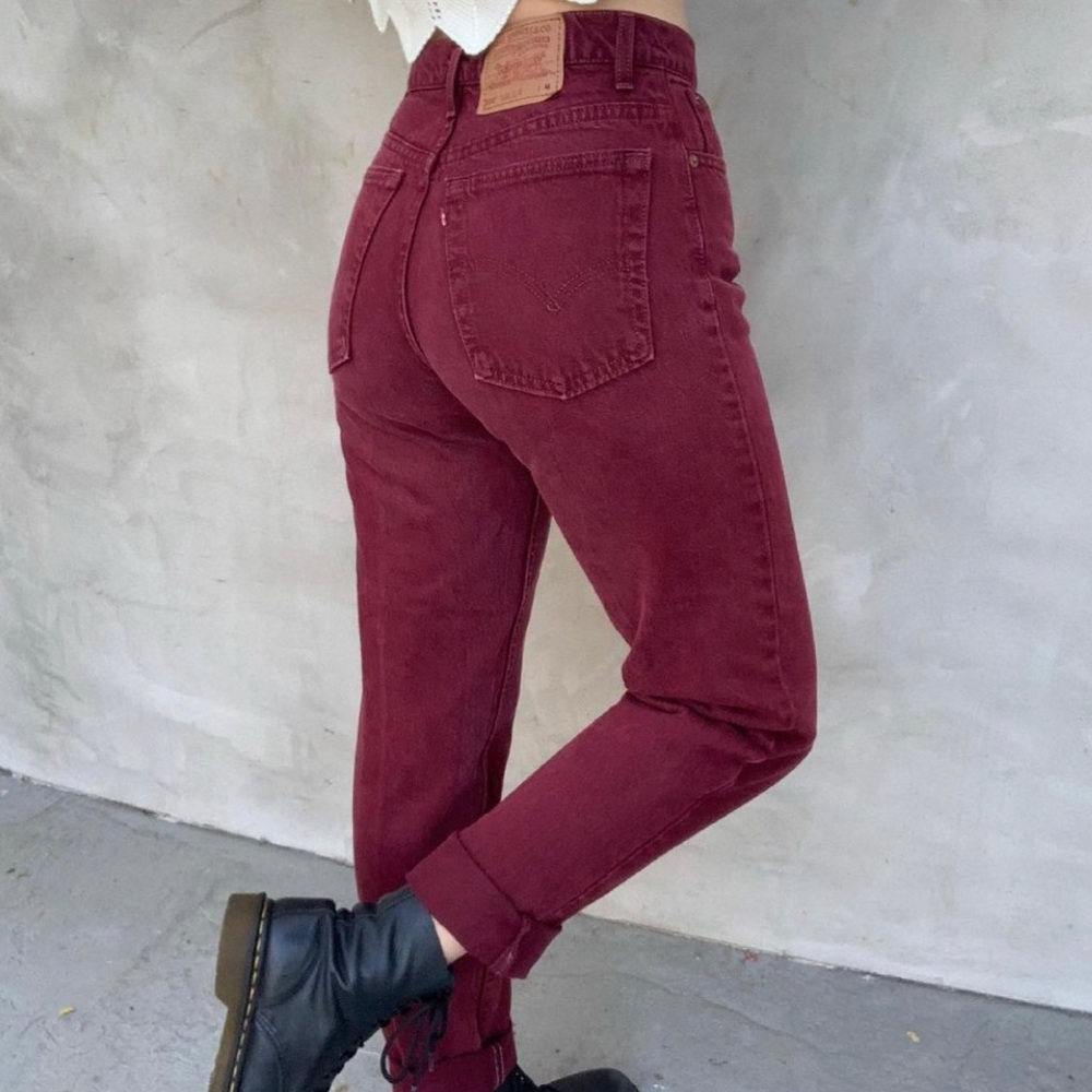 Vintage 512 Levi’s in a dark red